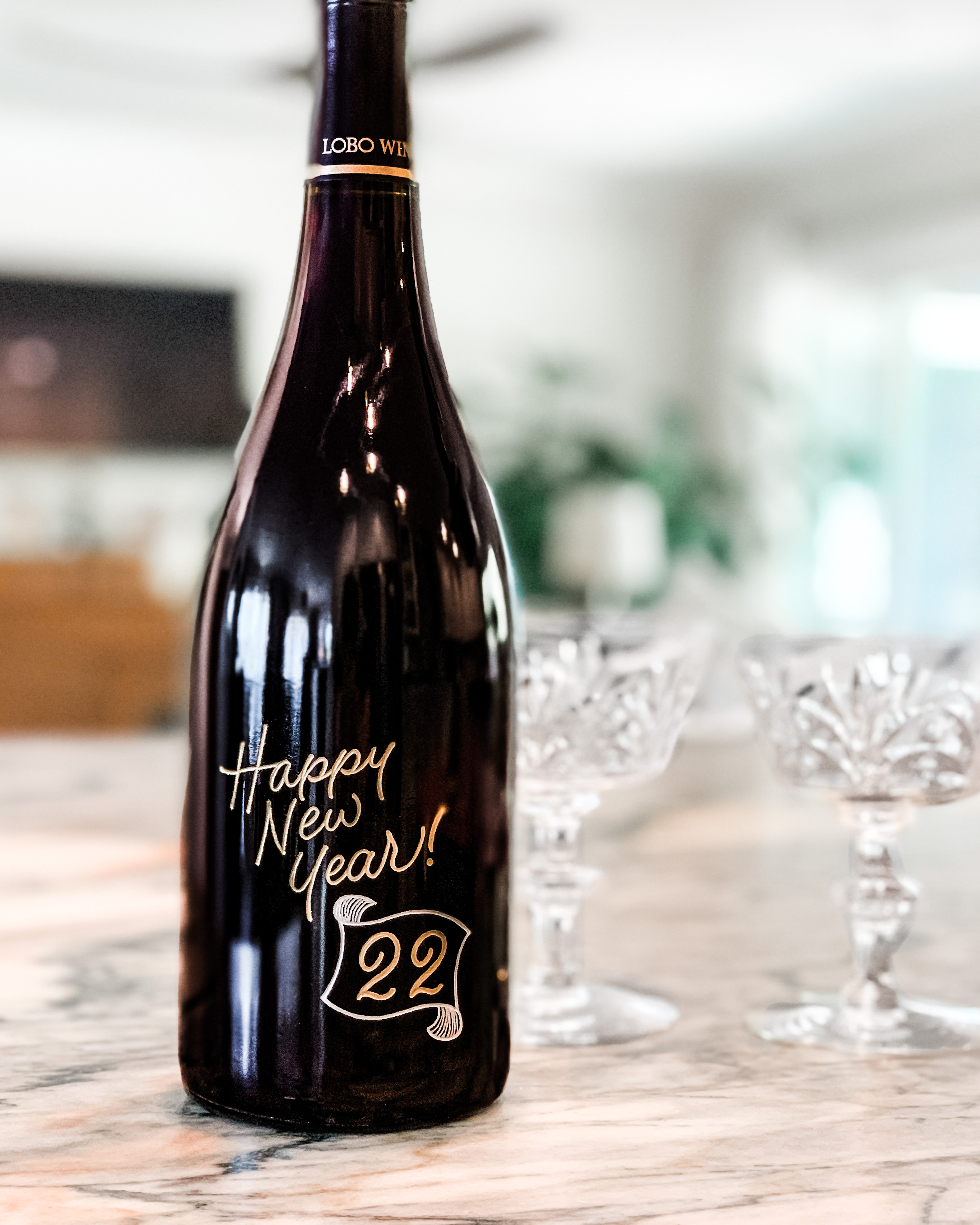 Product Image for 2018 Lobo Pinot Noir Custom Etched